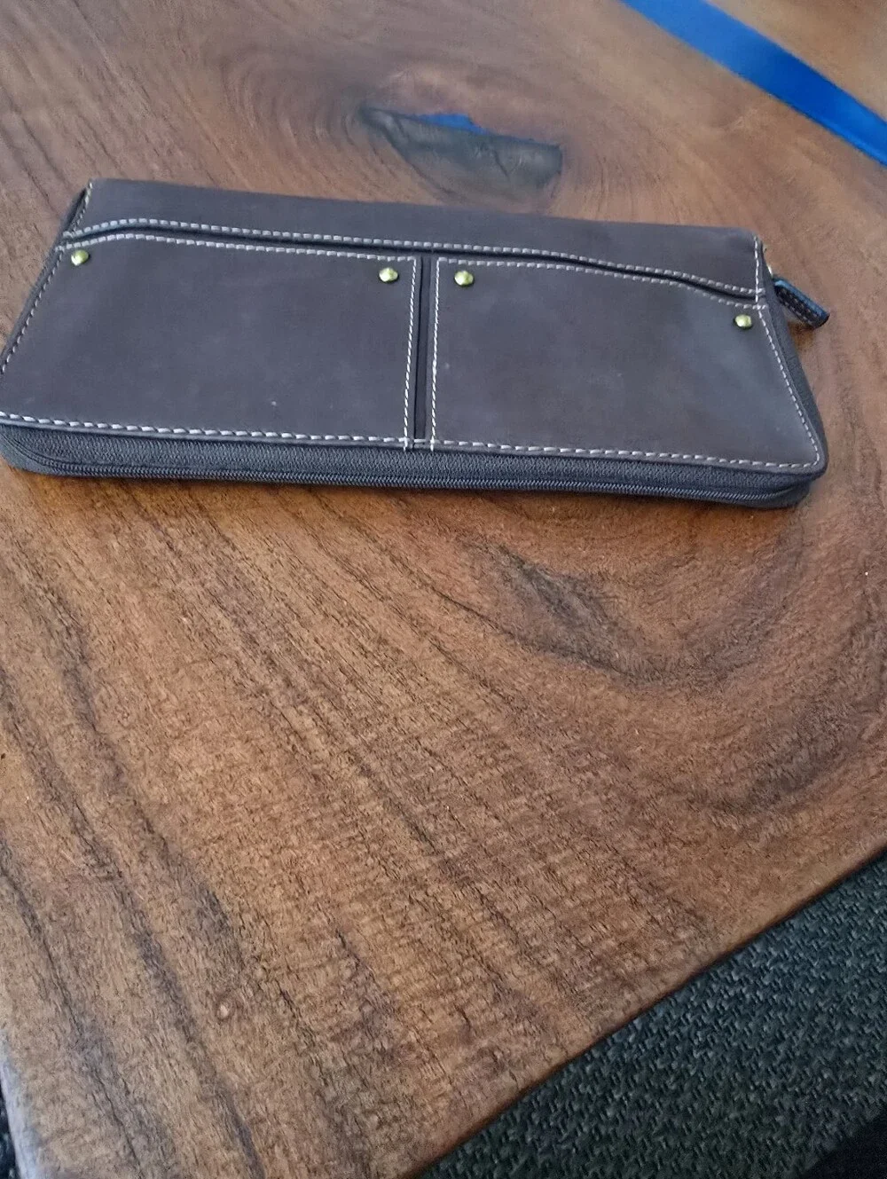 FOSSIL Men's Brown Leather Travel Zip Wallet Organizer Passport, Credit Cards,